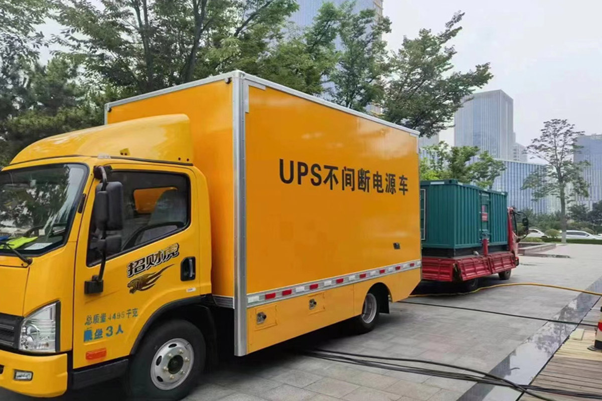 类乌齐发电机租赁施工现场