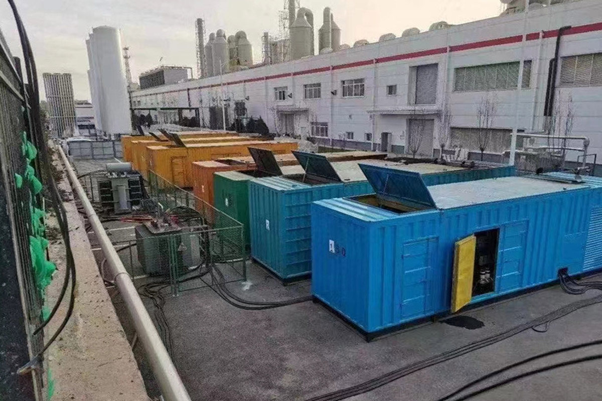 类乌齐发电机租赁施工现场